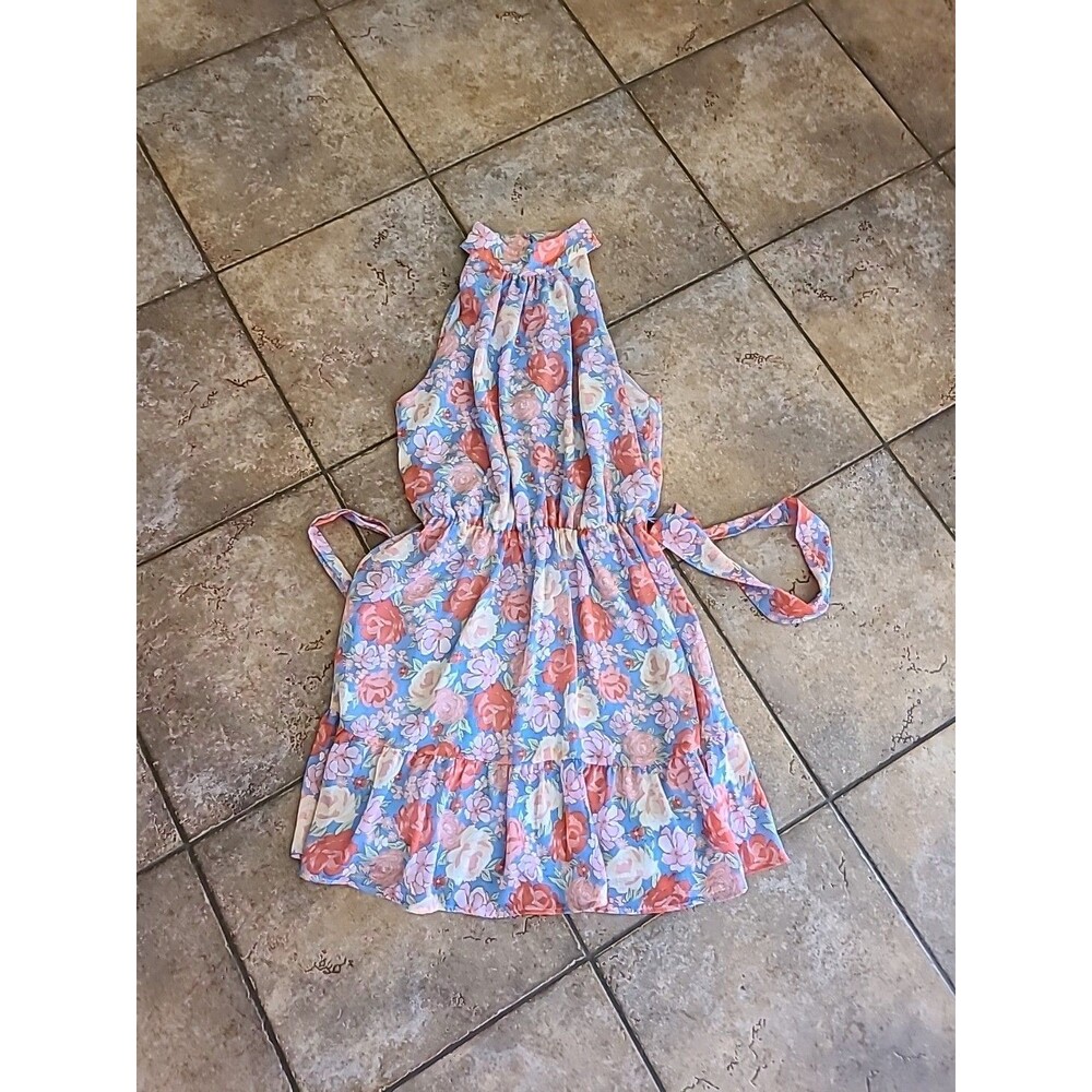 LUSH Open Shoulder Mini Dress Size Medium Floral Keyhole Open Back With Buttons